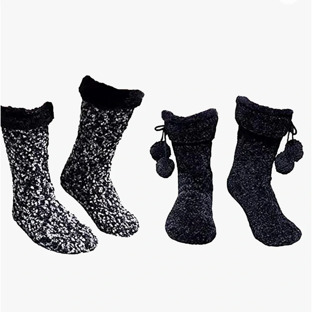 Jane & Bleecker 2 Pair Slipper Socks in Black Popcorn Stitch -& Black Chenille